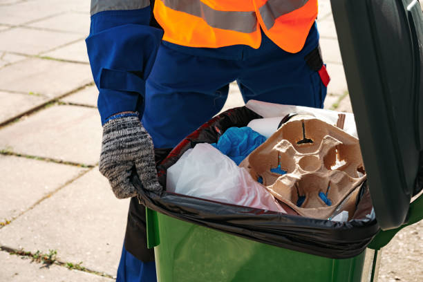 Best Attic Cleanout  in Wilton Manors, FL